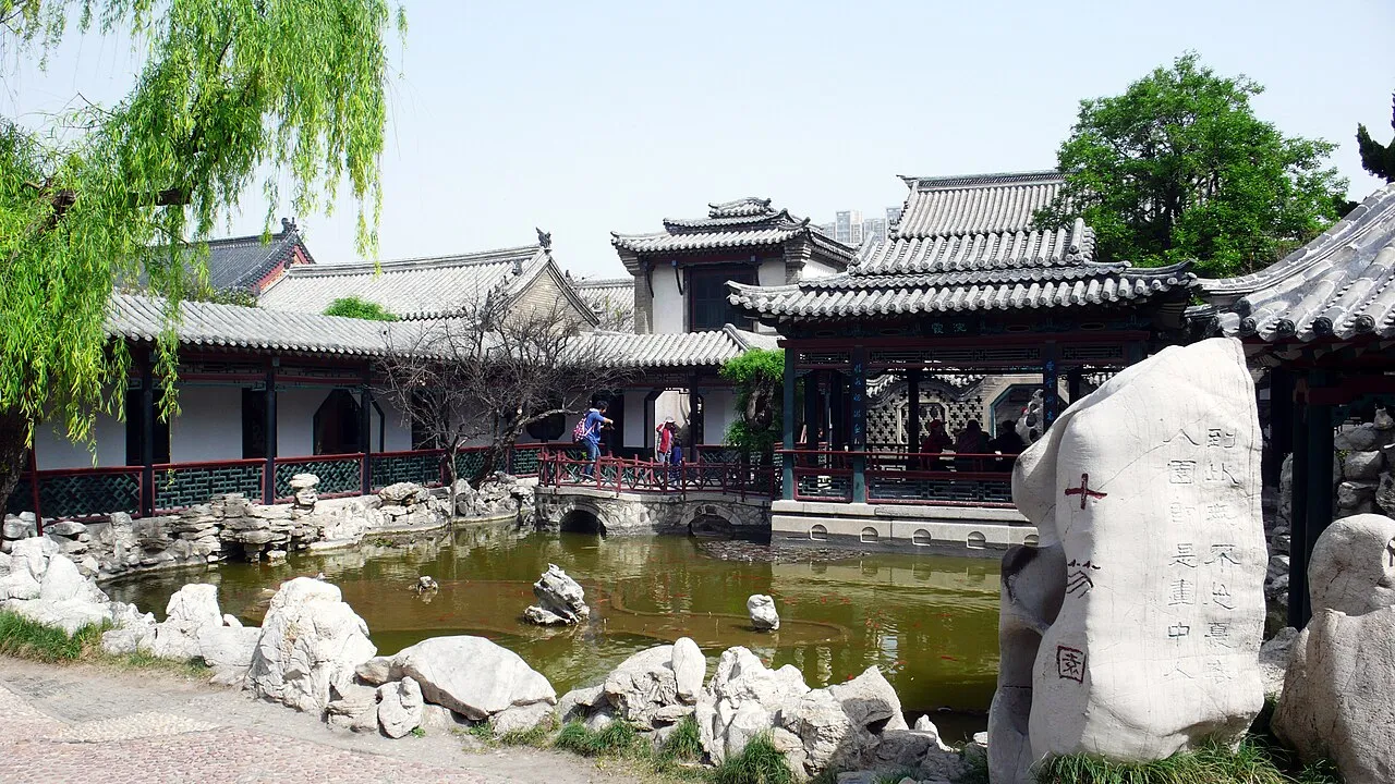 Shihu Garden, Weifang.