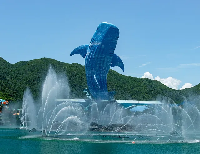 Chimelong Ocean Kingdom, Zhuhai.